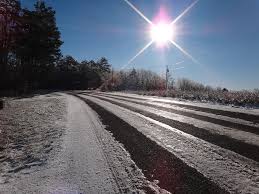 Car tyres can clear ice